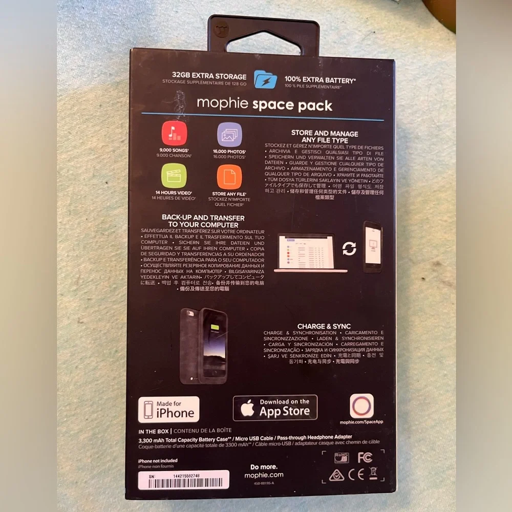 Mophie Black 32GB Space Pack for iPhone 6 **NEVER USED**